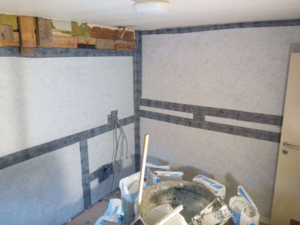 Oplossen-vochtproblemen-badkamer-Waregem-6-ADG-de-vochspecialist-merelbeke